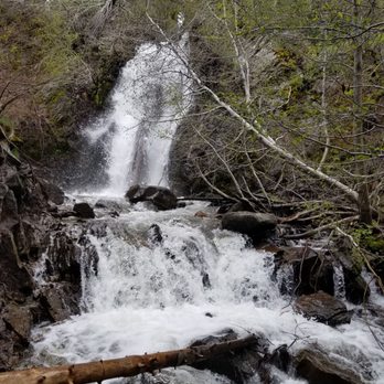Hunter Creek Waterfall Trail - Waterfall in May 2018 - Hiking Near Me Hunter Creek Waterfall Trail - Waterfall in May 2018 - Hiking Near Me