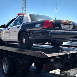 Atlas Towing - We're at Lost Hills Station, Calabasas...