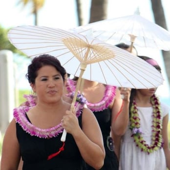 Sunrise Leis & Flowers - Bridesmaids leis - Florists Near Me - Honolulu, Hawaii Sunrise Leis & Flowers - Bridesmaids leis - Florists Near Me - Honolulu, Hawaii