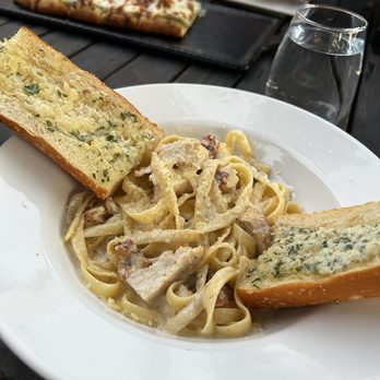 The Press Wine Bar - Chicken Alfredo - Wine Bars Near Me - Tracy, California The Press Wine Bar - Chicken Alfredo - Wine Bars Near Me - Tracy, California