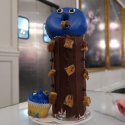 Sugar Factory - Orlando - Cookie Monster Make a Wish Milkshake
