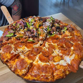 Roll N Crust - Combo and pepperoni pizza - Pizza Near Me - Fremont, California Roll N Crust - Combo and pepperoni pizza - Pizza Near Me - Fremont, California