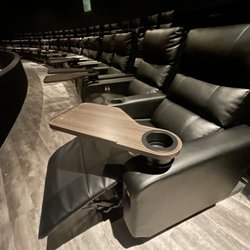 B&B Theatres KC Northland 14