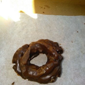 Happy Donut & Cronuts - The old fashioned donut is missing an entire edge. The glazed donuts were cold and greasy. - Donuts Near Me - San Jose, California Happy Donut & Cronuts - The old fashioned donut is missing an entire edge. The glazed donuts were cold and greasy. - Donuts Near Me - San Jose, California