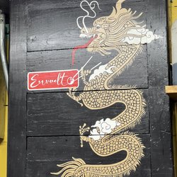 Envuelto - Located inside Cervecería del Callejón.