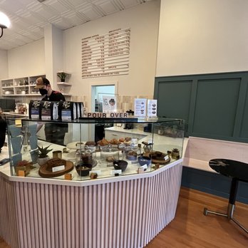 Black Oak Coffee Roasters - Interior. - Coffee & Tea Near Me - Healdsburg, California