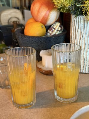 Los Félix Miami by null Los Félix Miami by null