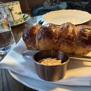Isla - Bread - Cocktail Bars Near Me - Washington, DC, District of Columbia