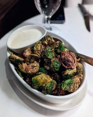 Hy's Steakhouse & Cocktail Bar by null
