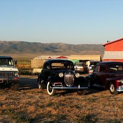 Fun road trip to see some great people and have delicious pizza.