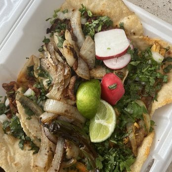 Viva Mexico - 6 tacos 2 carnitas 2 chicken 2 pastor - Food Trucks Near Me Viva Mexico - 6 tacos 2 carnitas 2 chicken 2 pastor - Food Trucks Near Me