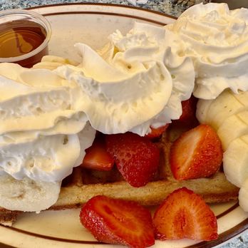 Belgian Waffle Works - Burgers Near Me - Lake Arrowhead, California