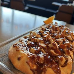 Kitchen at Peery Park - BBQ CHICKEN FLATBREAD
