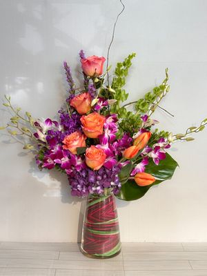 洋書 FUZZ,ACID AND FLOWERS CANDLELIGHT & ROSES FLOWERS & GIFTS - Updated July 2025