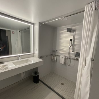 Orlando World Center Marriott - Think I got the ADA room? - Hotels Near Me - Orlando, Florida Orlando World Center Marriott - Think I got the ADA room? - Hotels Near Me - Orlando, Florida