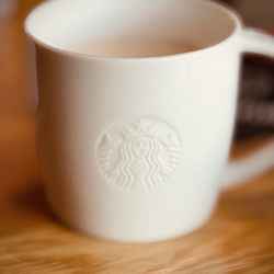 Starbucks - Americano.