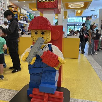 Lego - Lego statue - Toy Stores Near Me - New York, New York