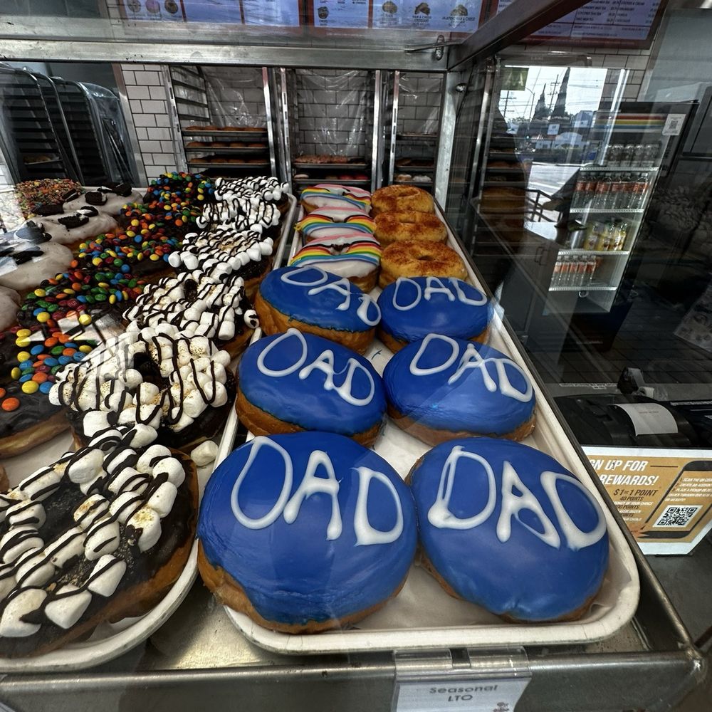 Randy’s Donuts - Father's Day Raised - Donuts Near Me - Los Angeles, California
