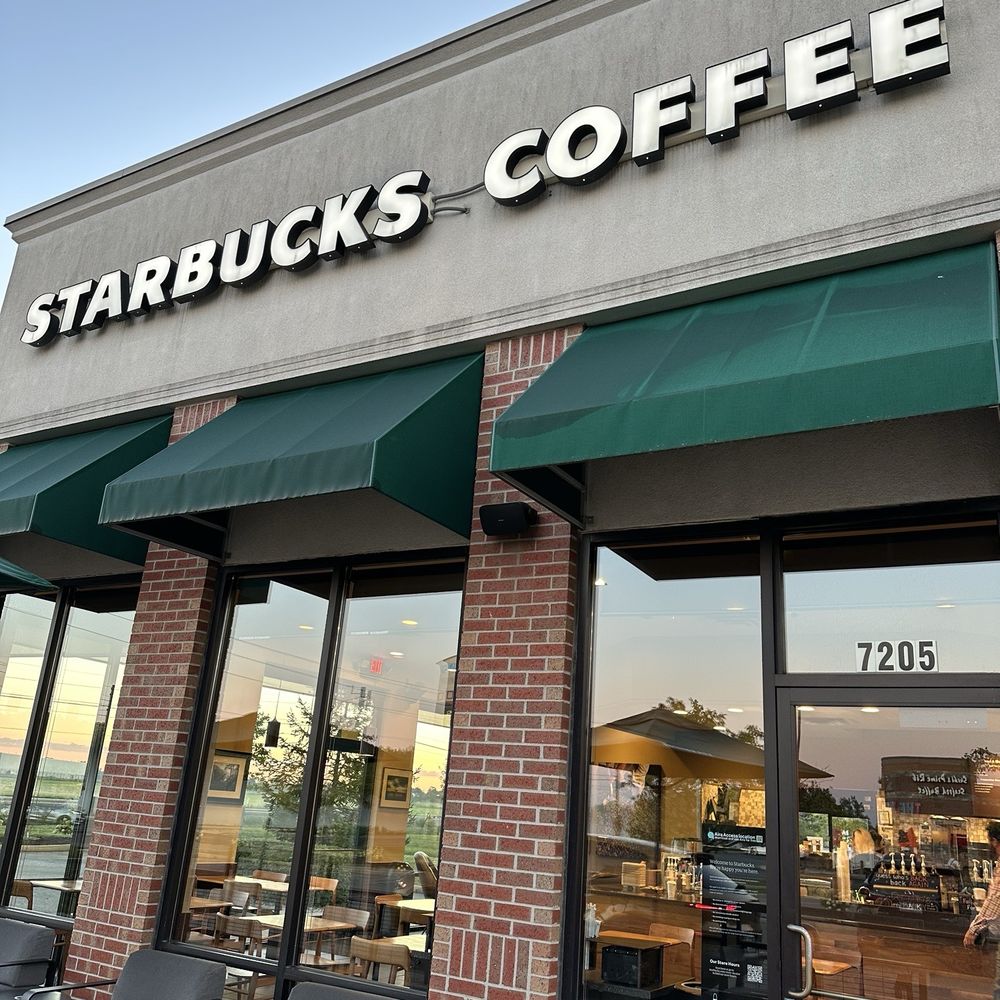 Starbucks - Coffee & Tea Near Me - Indianapolis, Indiana