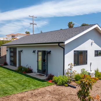 Green Room Design Build - a small white house - General Contractors Near Me - Solana Beach, California Green Room Design Build - a small white house - General Contractors Near Me - Solana Beach, California