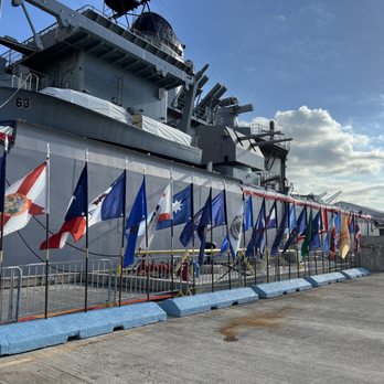 Battleship Missouri Memorial - Landmarks & Historical Buildings Near Me - Honolulu, Hawaii Battleship Missouri Memorial - Landmarks & Historical Buildings Near Me - Honolulu, Hawaii