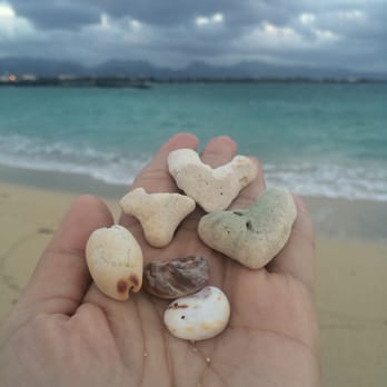 Pu'uloa Beach - Beach finds - Beaches Near Me - Ewa Beach, Hawaii