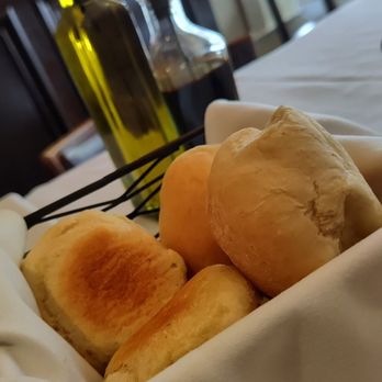 Toscano Restaurant - Bread service with olive oil and vinegar - Italian Near Me - Boston, Massachusetts Toscano Restaurant - Bread service with olive oil and vinegar - Italian Near Me - Boston, Massachusetts