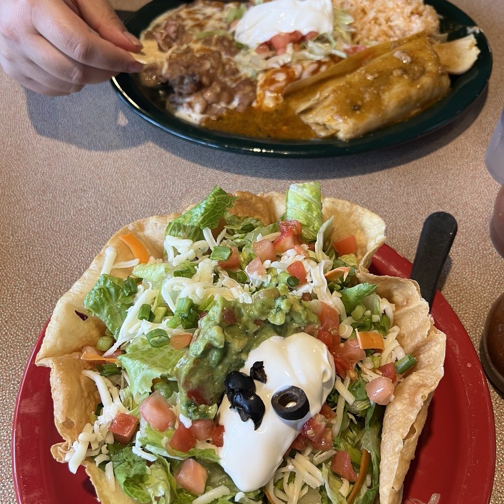 Taco Salad and combination plate
