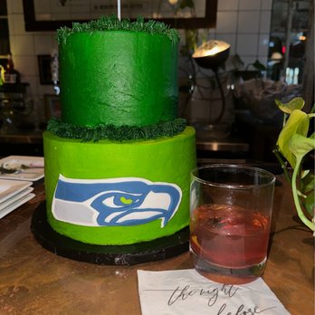 Sugar + Love By Erica - cake design, details - Cupcakes Near Me - Austin, Texas