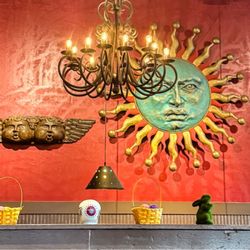 Chevys Fresh Mex - More beautiful decor
