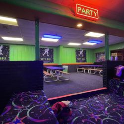 Dreamland Skate Center - Party area