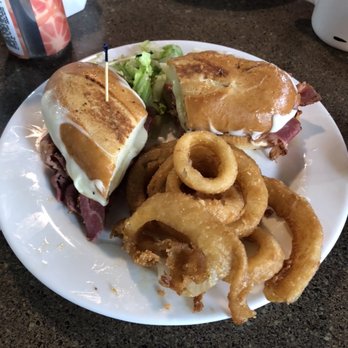 The Nest - Breakfast & Brunch Near Me - Atascadero, California The Nest - Breakfast & Brunch Near Me - Atascadero, California