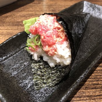 Tanuki - Spicy tuna hand roll - Sushi Bars Near Me - San Diego, California Tanuki - Spicy tuna hand roll - Sushi Bars Near Me - San Diego, California