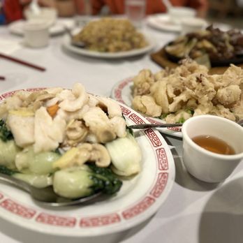 Golden Dragon Restaurant - Dim Sum Near Me - Los Angeles, California Golden Dragon Restaurant - Dim Sum Near Me - Los Angeles, California