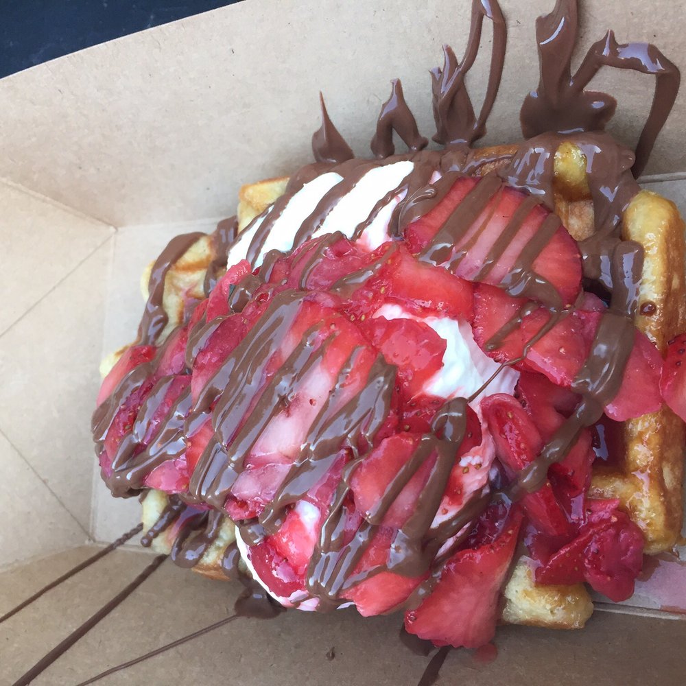 Press Waffles - Strawberry, Nutella, Whipped Cream Waffle - Food Trucks Near Me - Milwaukee, Wisconsin