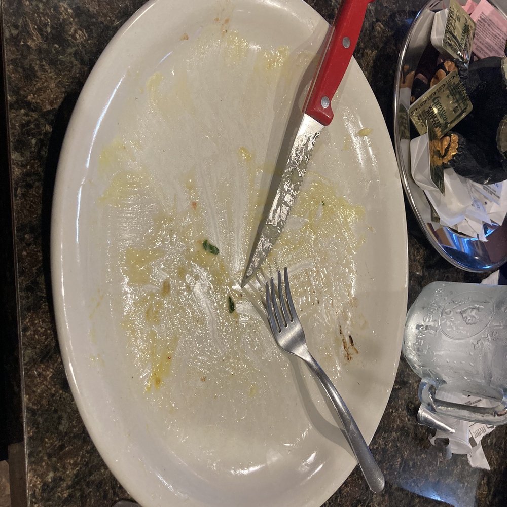 Was the chicken florentine Benedict.  I hate it so fast there wasn't time to take a photograph of anything but the empty plate.