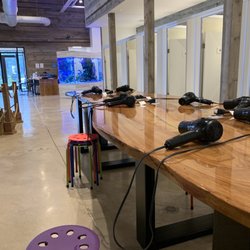SwimQuest - Hair dryers with changing rooms