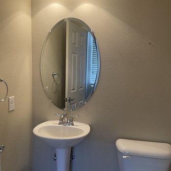 Handyman Home Services - Paint bathroom walls - Painters Near Me Handyman Home Services - Paint bathroom walls - Painters Near Me