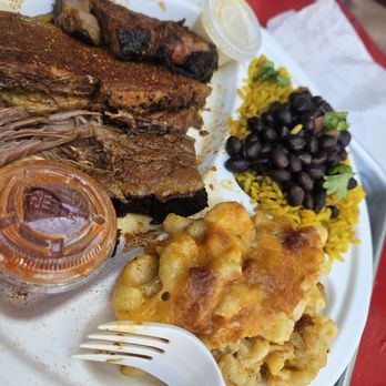 MUNCHIES LIVE BBQ - Updated January 2026 - 98 Photos & 66 Verified