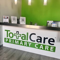 Total Care Primary Care - Circle C - Lobby desk