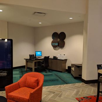 Hampton Inn & Suites Roanoke-Downtown - Hotels Near Me - Roanoke, Virginia Hampton Inn & Suites Roanoke-Downtown - Hotels Near Me - Roanoke, Virginia