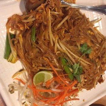 Thai Coconut - Chicken Pad Thai - Thai Near Me - Los Angeles, California Thai Coconut - Chicken Pad Thai - Thai Near Me - Los Angeles, California
