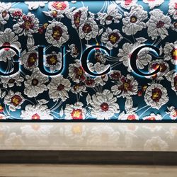 置地廣場 - Newly renovated Gucci