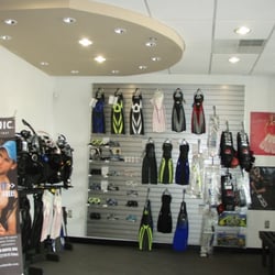 Grove Scuba - Interior