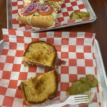 Birch Run Deli - Sicilian sub and Reuben - Sandwiches Near Me - Birch Run, Michigan Birch Run Deli - Sicilian sub and Reuben - Sandwiches Near Me - Birch Run, Michigan