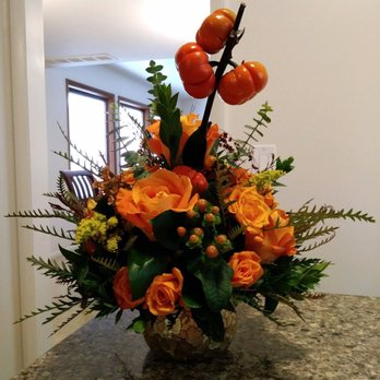 Blooms 'n Boxes - Florists Near Me - Streamwood, Illinois