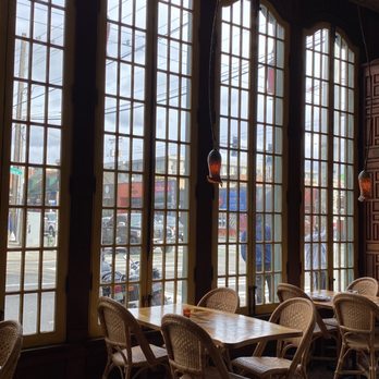 Toulouse Petit Kitchen & Lounge - Interior - Seafood Near Me - Seattle, Washington