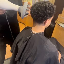 Salon Metro - Ouidad curly cut