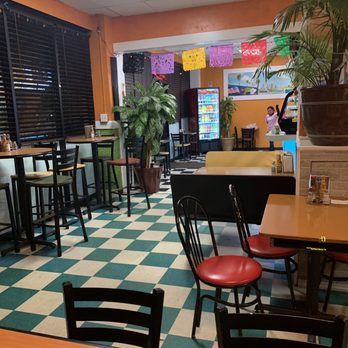 Los Angeles Burrito - Dining area - Mexican Near Me - Alabaster, Alabama Los Angeles Burrito - Dining area - Mexican Near Me - Alabaster, Alabama