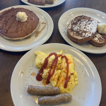 Denny's - Breakfast & Brunch Near Me - Hayward, California
